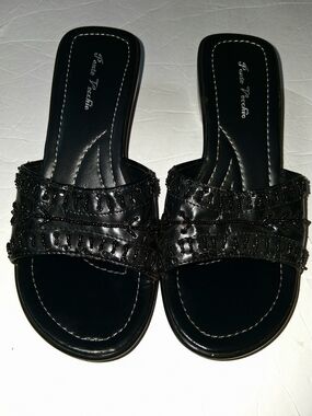 Ponte Vecchio Black Beaded Slide Mules